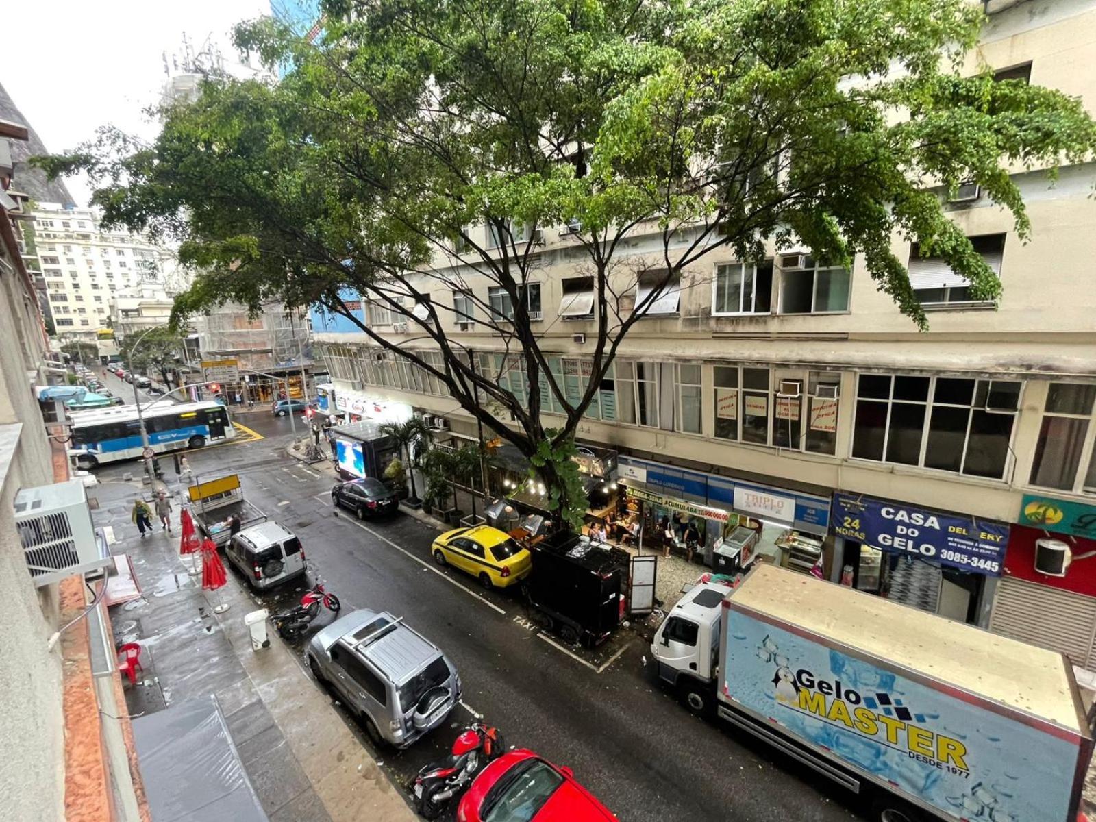 Real 098 - With Side Sea View In Copacabana Río de Janeiro